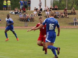 Eric Gröger belauert Dölaus Oleksandr Fialkovskyy