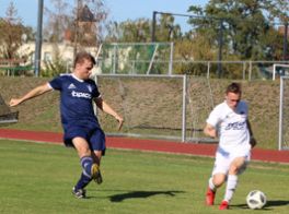 Abwehrarbeit für Paul Proske gegen Farnstädt