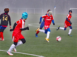 Unsere E2-Junioren gewinnen gegen die U9 des VfL 96