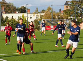 1:0-Torschütze Jonas Borkowski behauptet den Ball gegen Kelbra