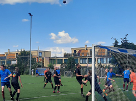 2:2 trennt sich T3 vom Roten Stern Halle II