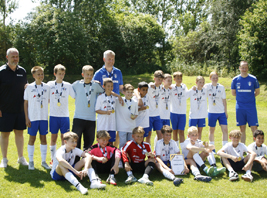 Stellvertretend für 3 Titelehrungen am Wochenende: Unsere D1-Junioren in Weißenfels